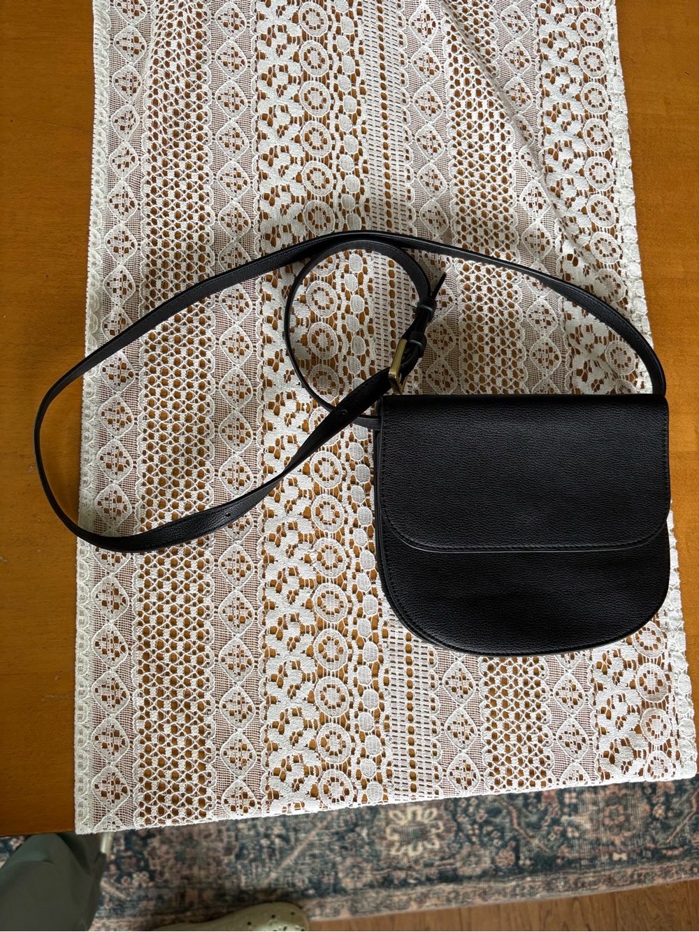 Quince Black Leather Crossbody Saddle Bag